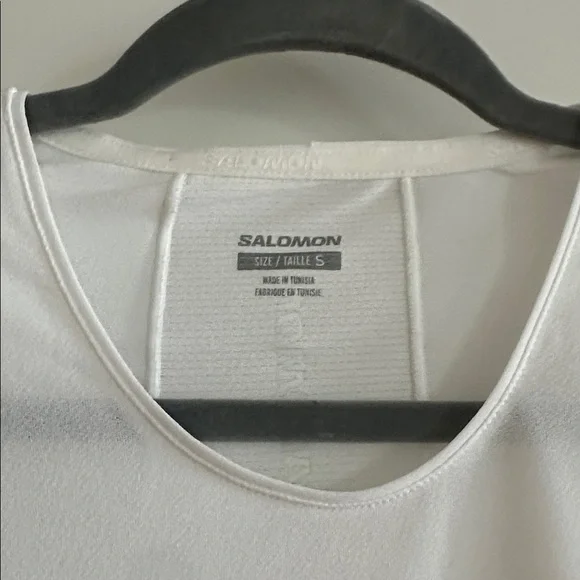Salomon Women's White Short Sleeve Tee Size Small NWT - Picture 3 of 5